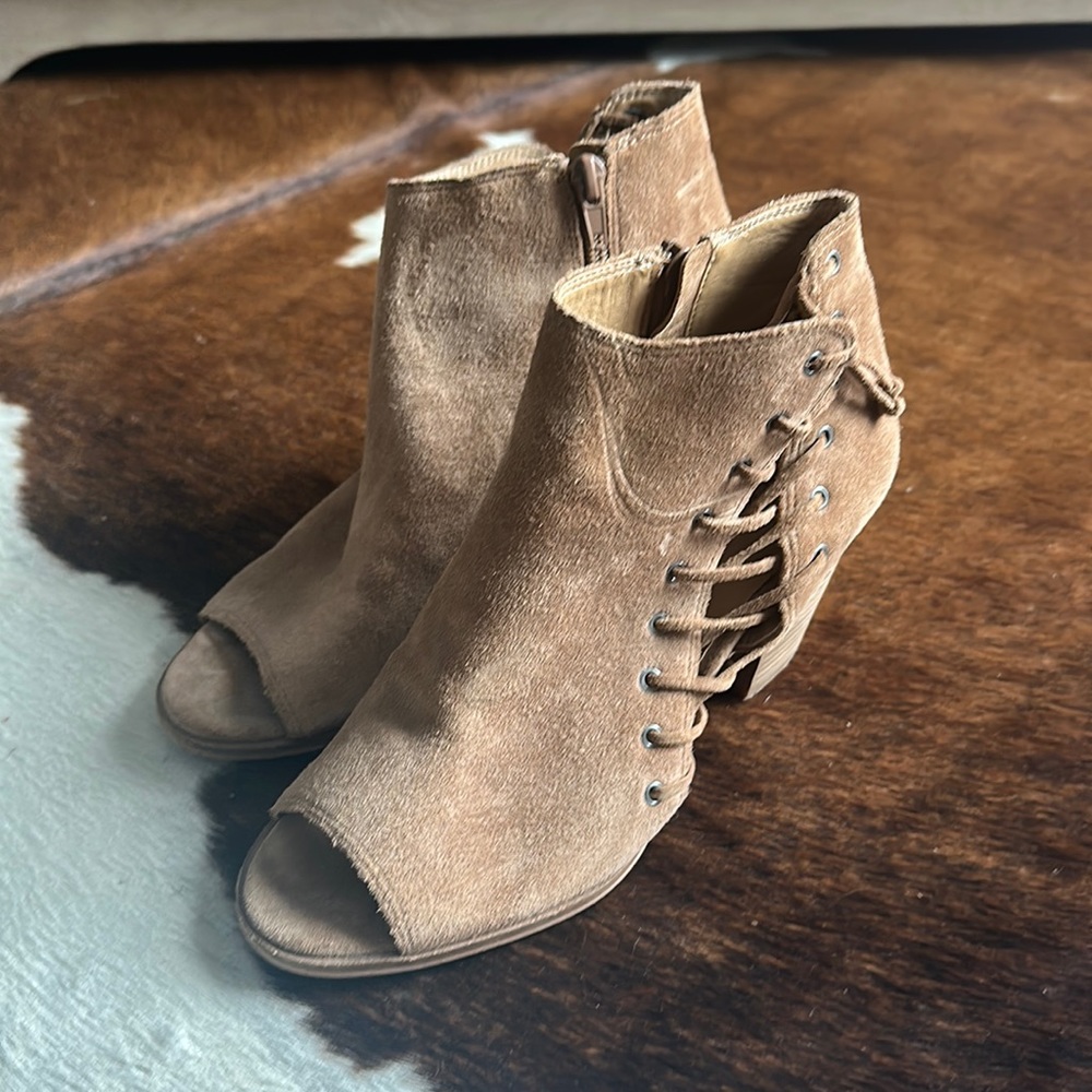 Lucky Brand Hartlee Heel Peeptoe Lace Up Booties
